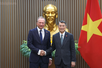 Prime Minister Le Minh Hung hosts Luxembourg’s Minister of Finance