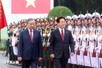Top Vietnamese leader hosts welcome ceremony for South Korean President