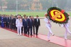 Deputies pay tribute to President Ho Chi Minh ahead of 16th NA’s first session