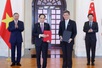 Viet Nam, Singapore sign cooperation agreements