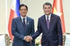 Prime Minister Le Minh Hung meets Philippine President ahead of regional Summits