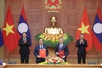 Viet Nam, Laos sign four cooperation agreements