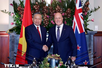 Top leader holds summit meeting with New Zealand Prime Minister