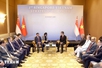 Singapore hosts official welcome ceremony for Politburo member Tran Cam Tu