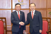 Politburo member Tran Cam Tu meets top Singaporean legislator