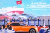 范明正总理见证越南首个国产电动汽车品牌走出国门