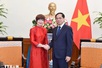 越南外交部长裴青山会见联合国教科文组织大会主席