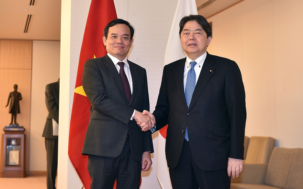 Đề nghị Nhật Bản xem xét miễn thị thực nhập cảnh cho công dân Việt Nam