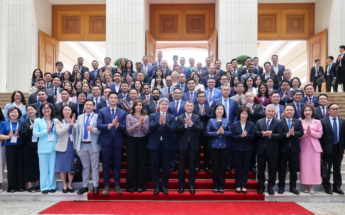 越南政府总理黎明兴接见美国企业代表团