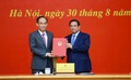 Thủ tướng trao quyết định giao quyền Bộ trưởng Bộ Ngoại giao