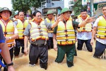 Con đê mềm của niềm tin