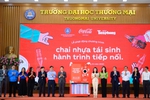 ‘Chai nhựa tái sinh' nâng cao nhận thức bảo vệ môi trường