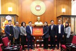 Trên 1.387 tỷ đồng đăng ký ủng hộ đồng bào vùng lũ qua Ban Vận động cứu trợ Trung ương