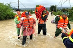 Quân đội phải bằng mọi biện pháp tiếp cận nơi ngập sâu, để kịp thời di dời, sơ tán người dân