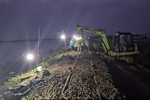 Dự kiến khôi phục tuyến đường sắt quốc gia vào sáng mai, 26/11