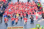 Kun Marathon 2025 Hà Nội: Nối dài những cung đường tuổi thơ sắc màu và gắn kết gia đình