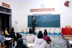 Hành trình bền bỉ của những người thắp chữ vùng cao