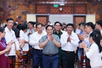 Thủ tướng tiếp xúc cử tri Cần Thơ