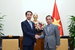 Quyền Bộ trưởng Ngoại giao Lê Hoài Trung tiếp Đại sứ Trung Quốc Hà Vĩ