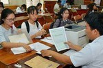 Có được tiếp tục miễn học phí khi học văn bằng 2?