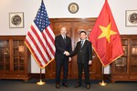 Deputy Prime Minister Ho Duc Phoc meets Secretary Scott Bessent, Secretary Howard Lutnick