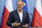 Poland's Prime Minister Donald Tusk to visit Viet Nam this week