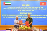 Viet Nam, UAE sign MoU on defense industry cooperation