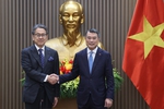 Prime Minister Le Minh Hung receives JBIC Governor