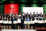 Khen thưởng tập thể, cá nhân góp phần vào thành công Năm APEC 2017
