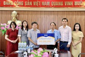 Báo điện tử Chính phủ và Amway Việt Nam chung tay khắc phục hậu quả bão số 10 tại Thanh Hóa và Nghệ An