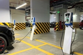 Thúc đẩy phát triển hạ tầng trạm sạc xe điện tại các khu chung cư