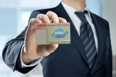 Cần đáp ứng điều kiện gì để được cấp thẻ đi lại doanh nhân APEC
