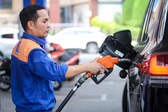 Kéo dài thời hạn áp dụng ưu đãi thuế với mặt hàng xăng, dầu đến 30/9/2026