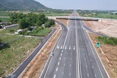 Đẩy nhanh tiến độ đầu tư, hoàn thiện hệ thống đường bộ cao tốc theo quy hoạch