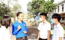 Nhân viên trường học kiêm nhiệm hưởng phụ cấp thế nào?