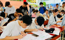 Sinh viên thôi học có phải bồi hoàn kinh phí đã được hỗ trợ?