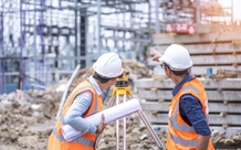 Giá trị công trình để tính bảo hiểm có bao gồm thuế GTGT?
