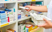 Thẩm quyền duyệt kế hoạch chọn nhà thầu mua sắm thuốc