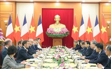 Tổng Bí thư Tô Lâm hội kiến Tổng thống Pháp Emmanuel Macron