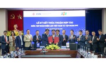 EVN và FPT hợp tác chuyển đổi số, chuyển đổi xanh trong lĩnh vực điện lực