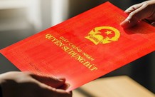 Giấy chứng nhận quyền sử dụng đất ghi chữ T, đính chính hay thu hồi?