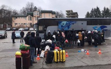 自乌克兰返回的越南同胞不需要做核酸检测