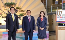 越南政府总理范明正出席G7峰会扩大会议