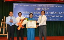 Tạp chí Ban Tuyên giáo Thành ủy TPHCM nhận bằng khen của Thủ tướng