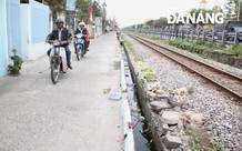 Đầu tư xây dựng đường gom dọc đường sắt
