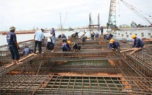 Điều chỉnh tiến độ của hợp đồng thực hiện theo quy định nào?