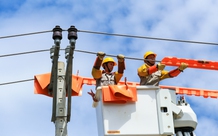 EVNCPC: Giảm thấp cả số lần và thời gian mất điện của khách hàng