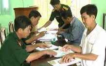 Quân nhân chuyển ngành được giữ nguyên lương trong 18 tháng