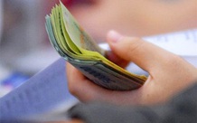 Quy định về nâng bậc lương khi có thông báo nghỉ hưu