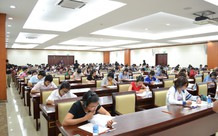 Phải có chứng chỉ IELTS hoặc TOEFL khi học chương trình liên kết